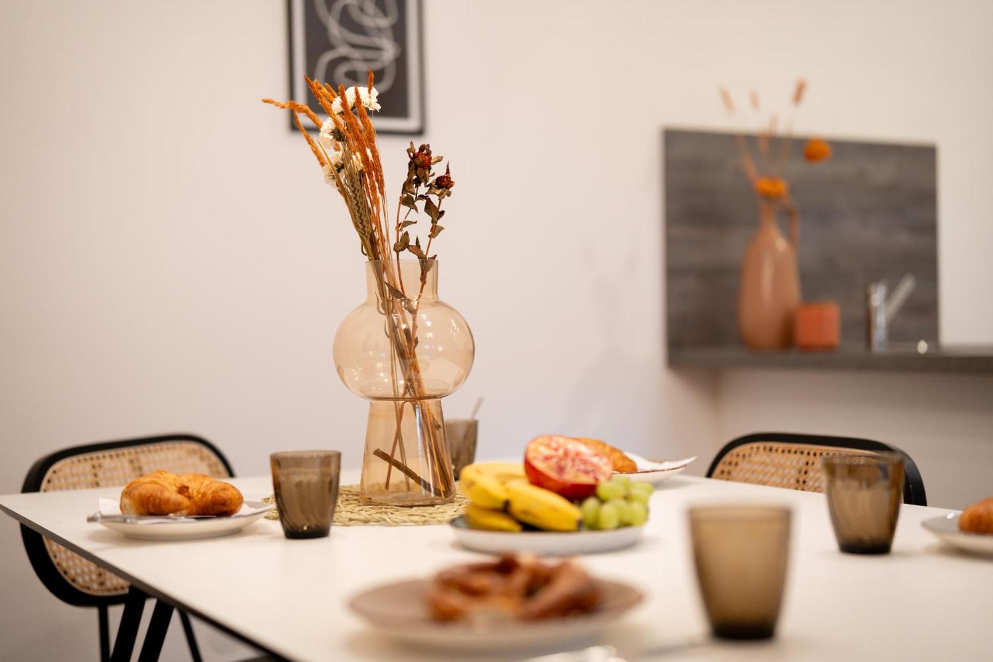 Neu-Luxus Apartment-Zentral In Altstadt-65-80Qm เอาก์สเบิร์ก ภายนอก รูปภาพ