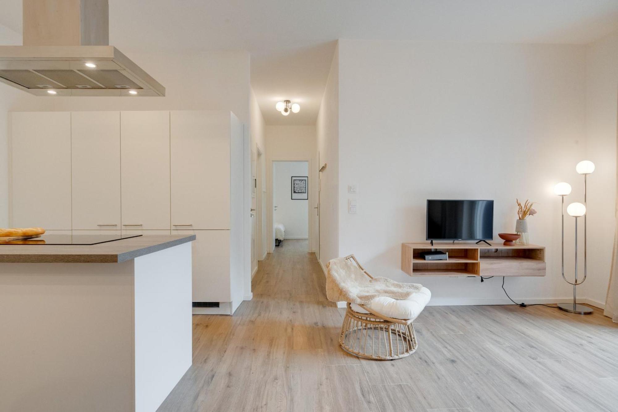 Neu-Luxus Apartment-Zentral In Altstadt-65-80Qm เอาก์สเบิร์ก ภายนอก รูปภาพ