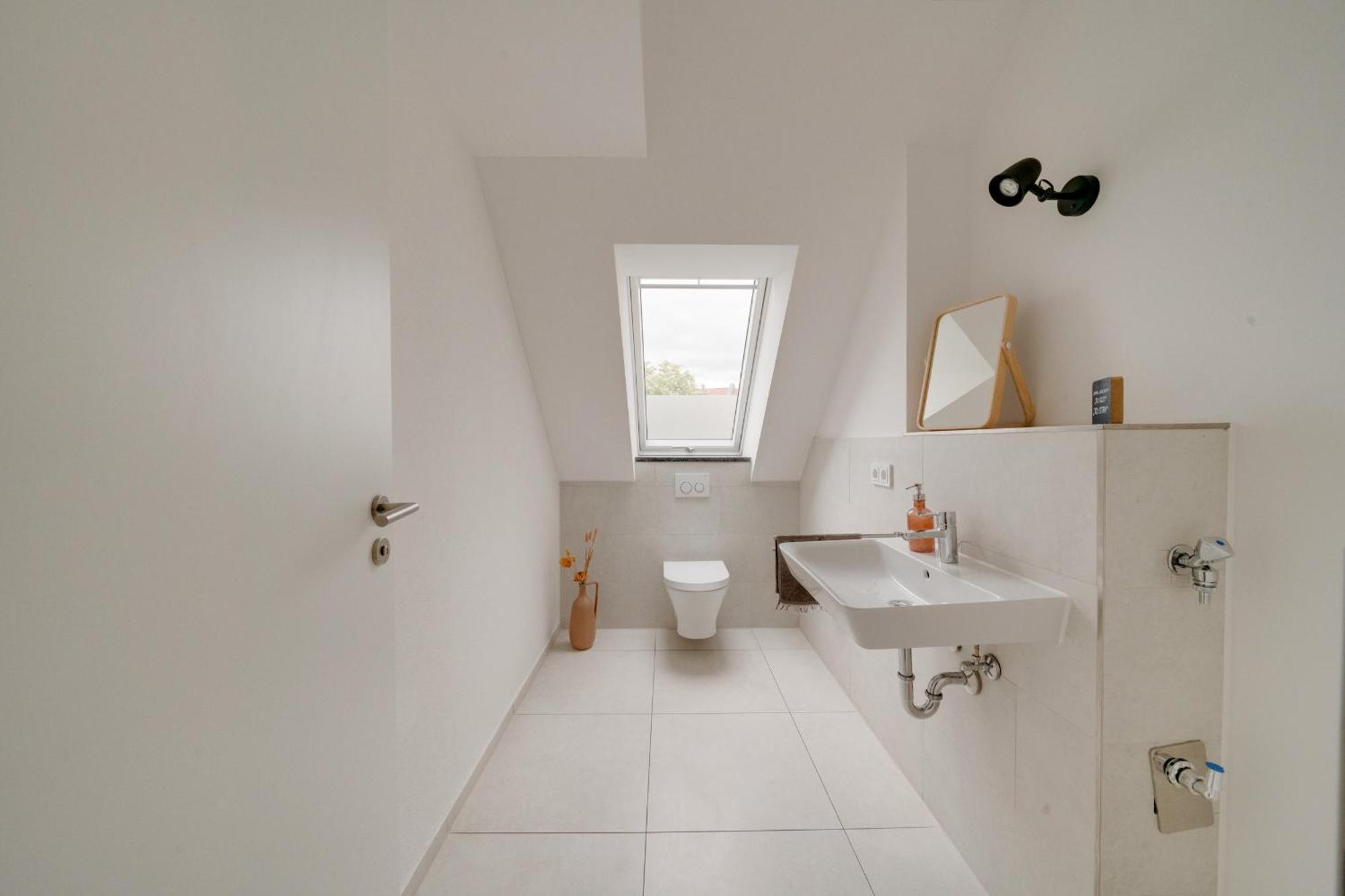 Neu-Luxus Apartment-Zentral In Altstadt-65-80Qm เอาก์สเบิร์ก ภายนอก รูปภาพ