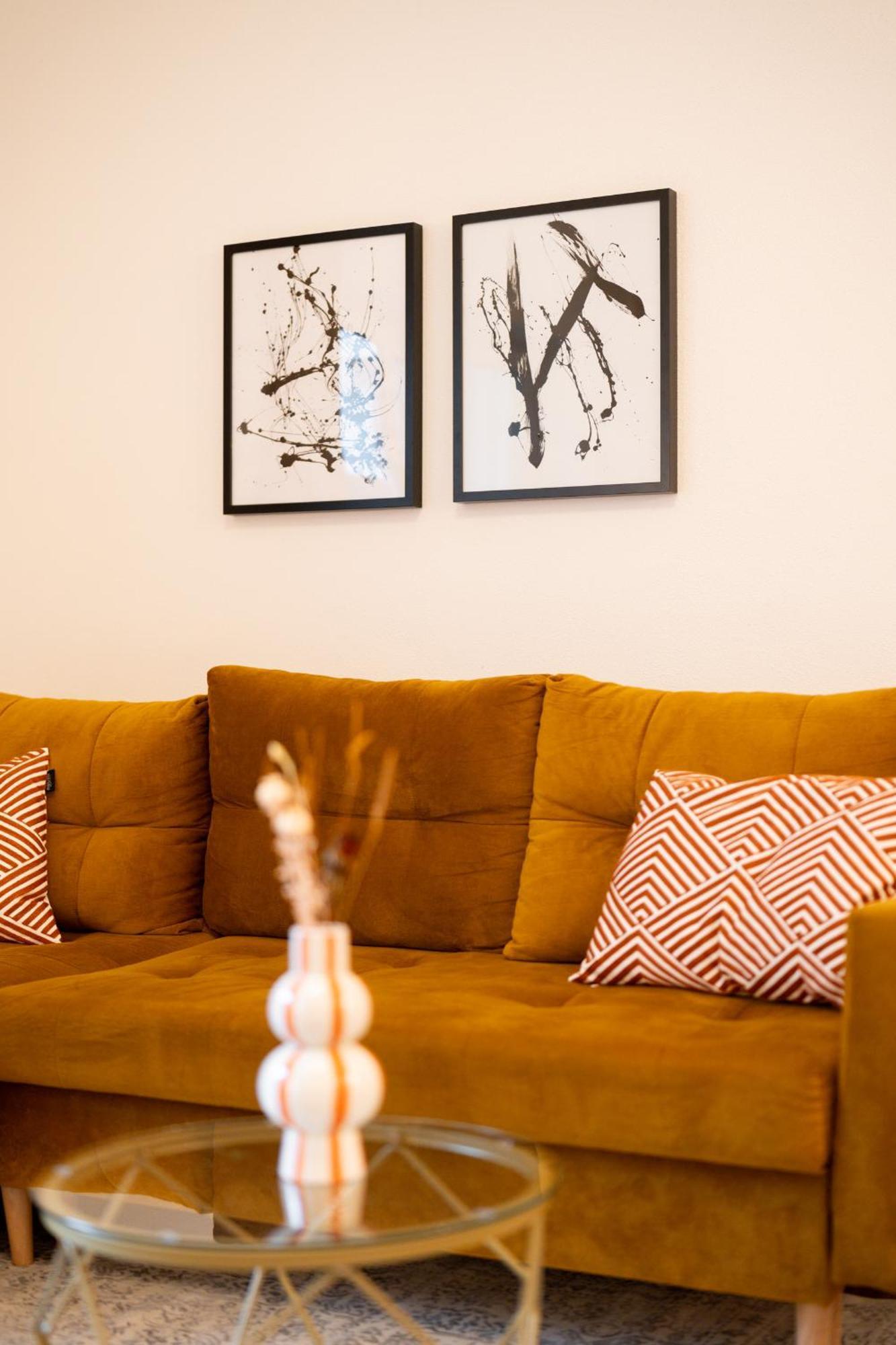 Neu-Luxus Apartment-Zentral In Altstadt-65-80Qm เอาก์สเบิร์ก ภายนอก รูปภาพ