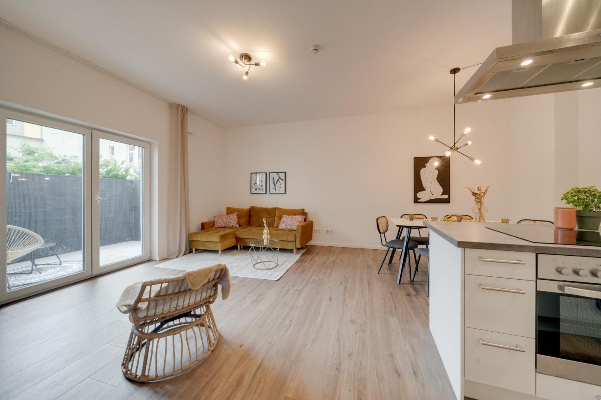 Neu-Luxus Apartment-Zentral In Altstadt-65-80Qm เอาก์สเบิร์ก ภายนอก รูปภาพ