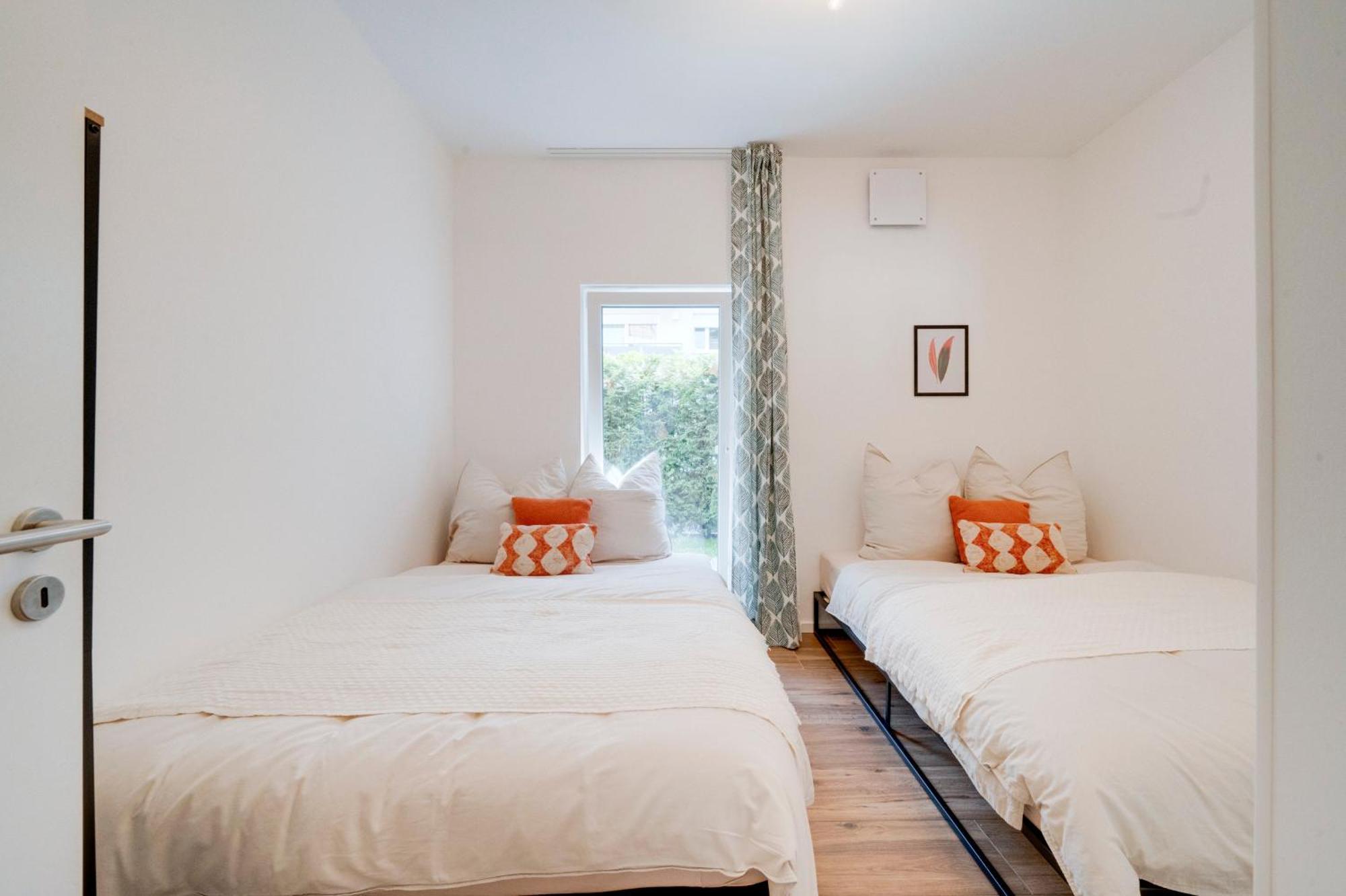 Neu-Luxus Apartment-Zentral In Altstadt-65-80Qm เอาก์สเบิร์ก ภายนอก รูปภาพ