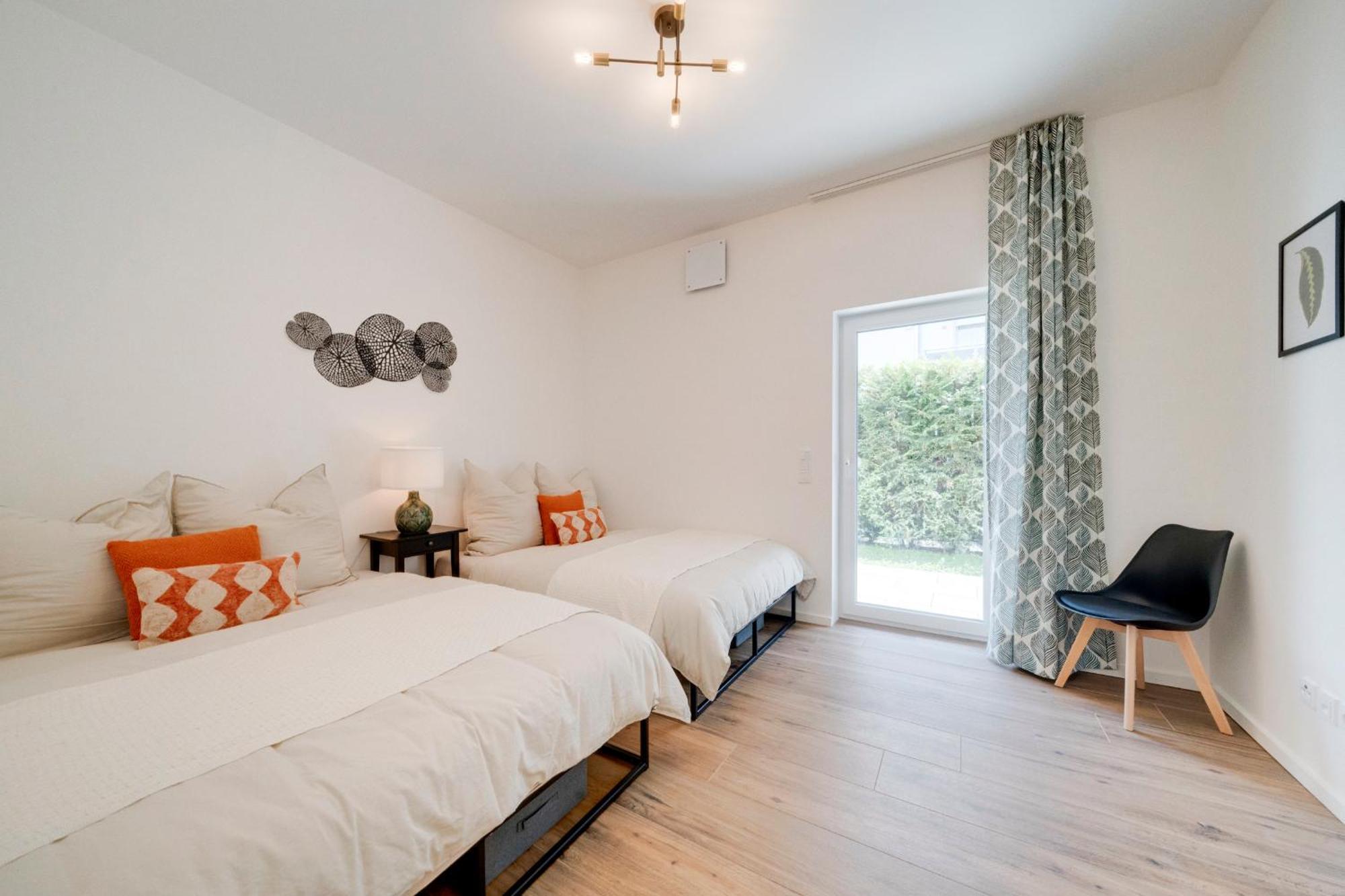 Neu-Luxus Apartment-Zentral In Altstadt-65-80Qm เอาก์สเบิร์ก ภายนอก รูปภาพ